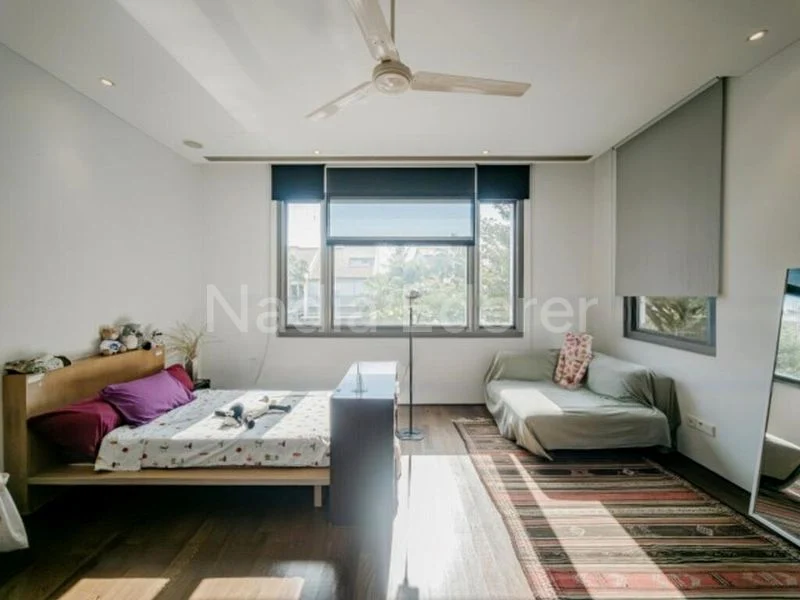 6 Bed Bungalow (Landed) for Sale in  Cove Grove - Image 6