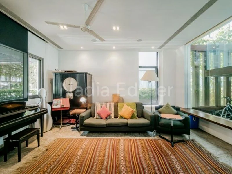 6 Bed Bungalow (Landed) for Sale in  Cove Grove - Image 13