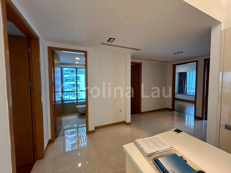 4 Bed Condo for Sale in  Amber Residences - Image 4
