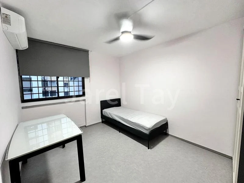 Room (HDB) for Rent in  516 Hougang Avenue 10 - Image 1