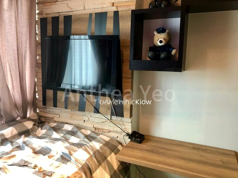 2 Bed Apartment (Condo) for Rent in  Illuminaire On Devonshire - Image 6