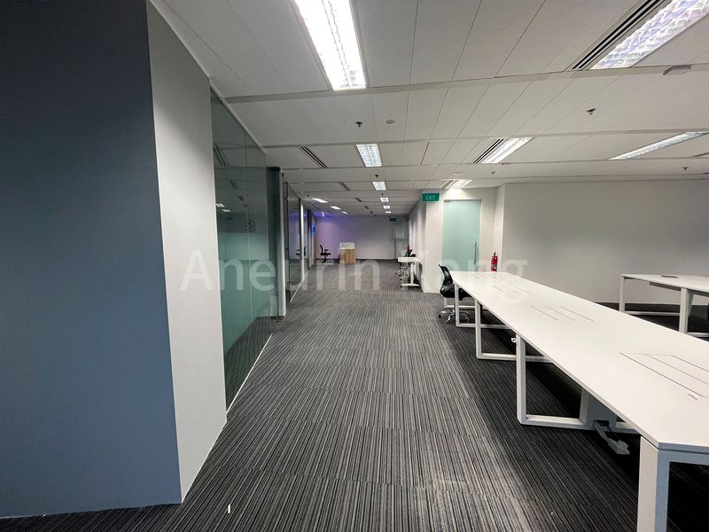 Office for Rent in  Central Plaza - Image 6