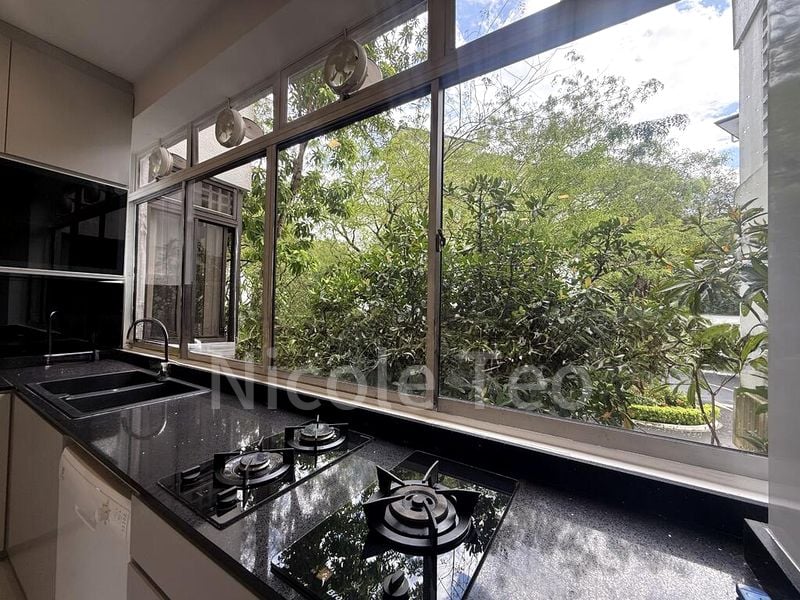 4 Bed Condo for Rent in  Astrid Meadows - Image 8