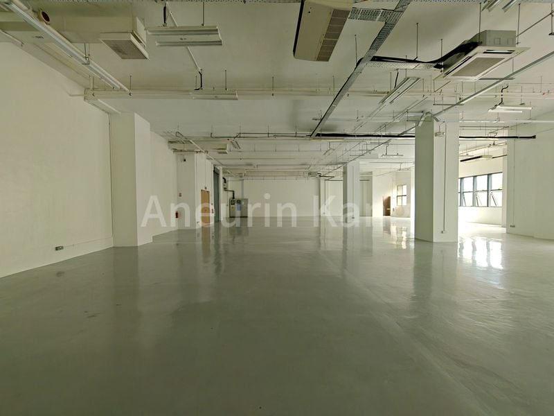 Light Industrial (B1) for Rent in  Interlocal Centre - Image 15