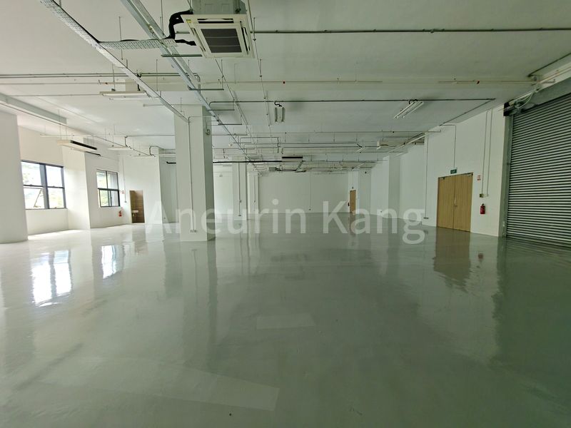Light Industrial (B1) for Rent in  Interlocal Centre - Image 4