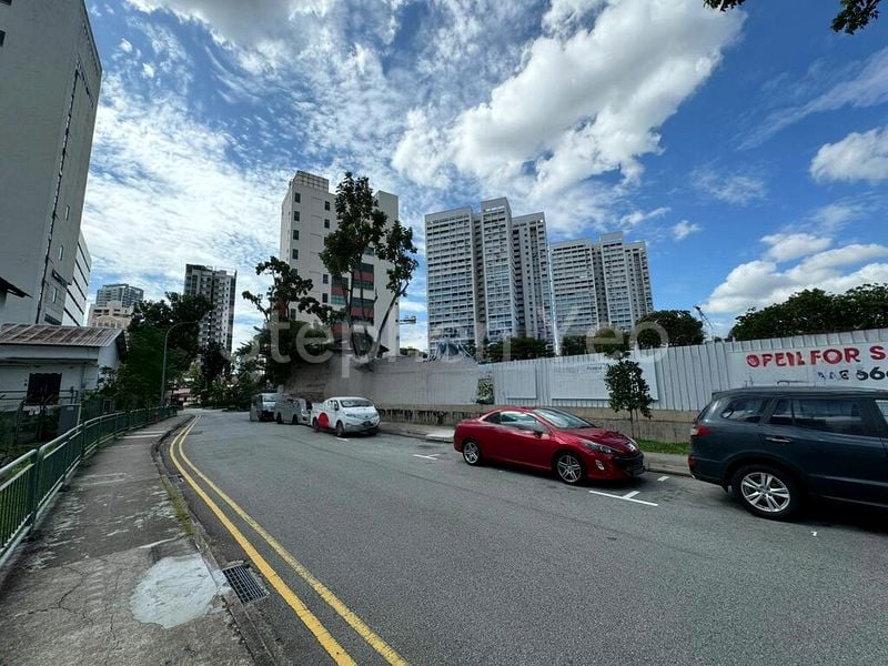 Light Industrial (B1) for Sale: Space 18 - Image 3