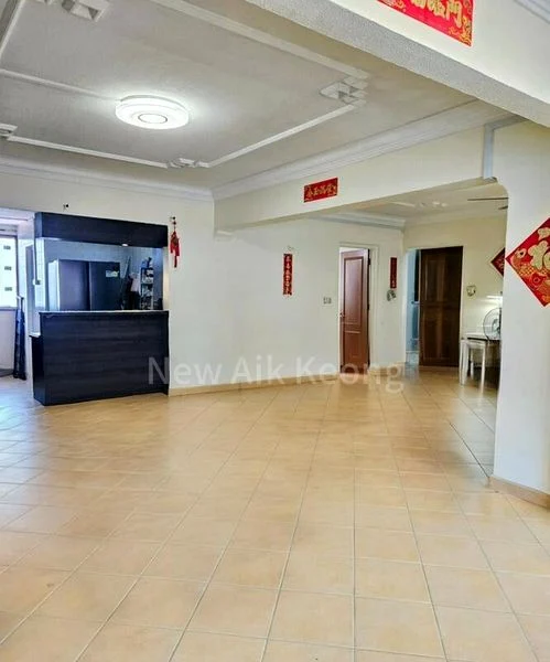 5 Room (5I) HDB for Sale in 438 Fajar Road - Image 3