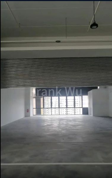 REVV: Factory / Workshop (B2) for Sale: 1,500 Sq Ft Industrial Unit, on Mill Road, Banbury. - Image 2