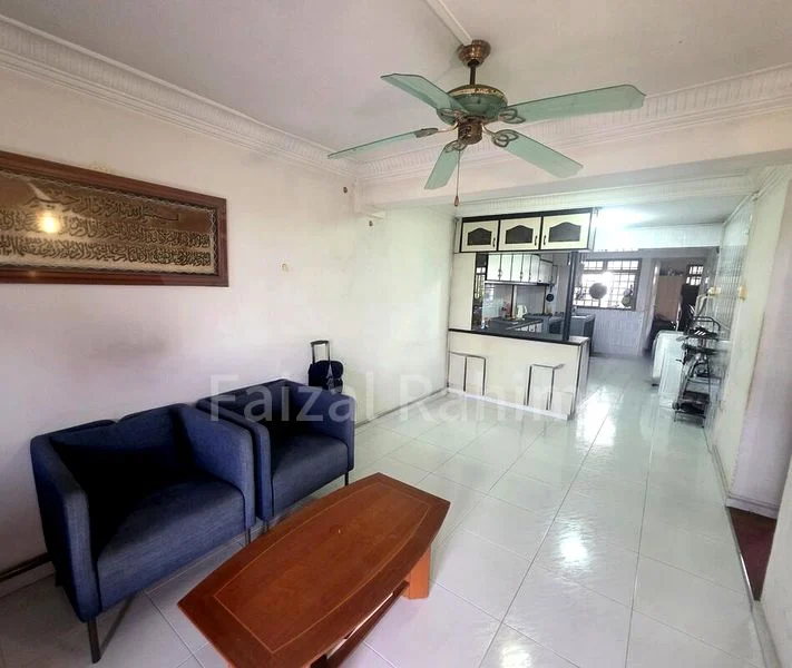 3 Room (3I) HDB for Sale in  33 Marine Crescent - Image 1