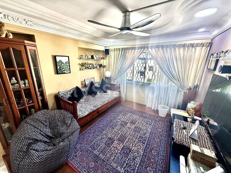 5 Room (5I) HDB for Sale in  625 Choa Chu Kang Street 62 - Image 2