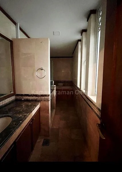 4 Bed Semi-Detached House (Landed) for Sale in  Kew Gate - Image 8