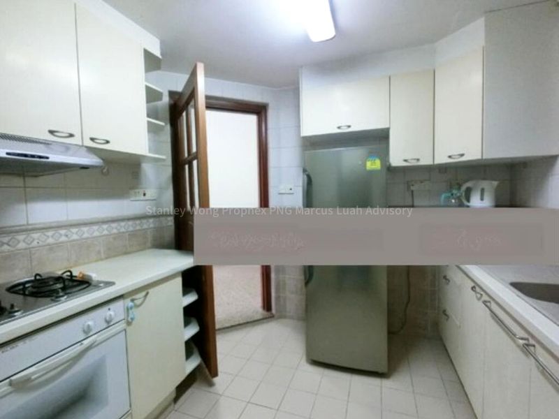 2 Bed Condo for Sale in The Bayshore - Image 4