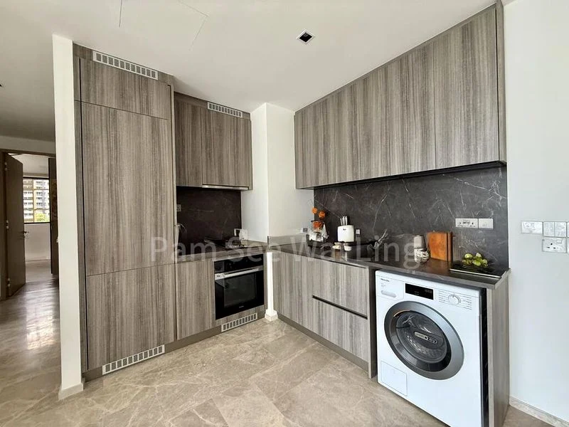 3 Bed Condo for Rent in Klimt Cairnhill - Image 1
