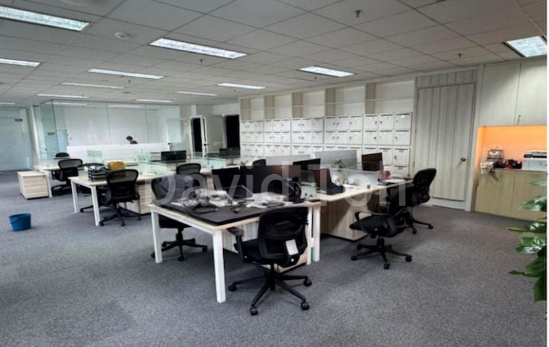 Office for Rent: Suntec City Tower - Image 1