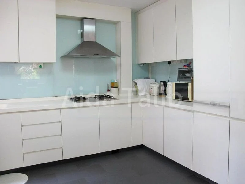 5 Room (5I) HDB for Rent in  382 Tampines Street 32 - Image 7