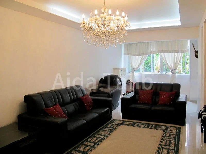 5 Room (5I) HDB for Rent in  382 Tampines Street 32 - Image 1