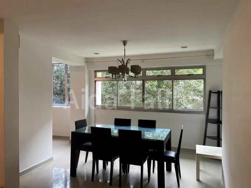 5 Room (5I) HDB for Rent in  382 Tampines Street 32 - Image 2