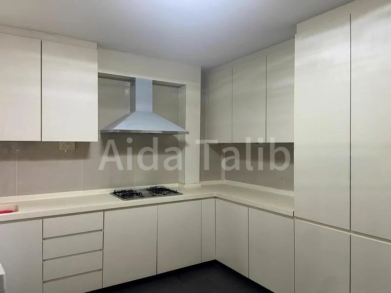 5 Room (5I) HDB for Rent in  382 Tampines Street 32 - Image 3