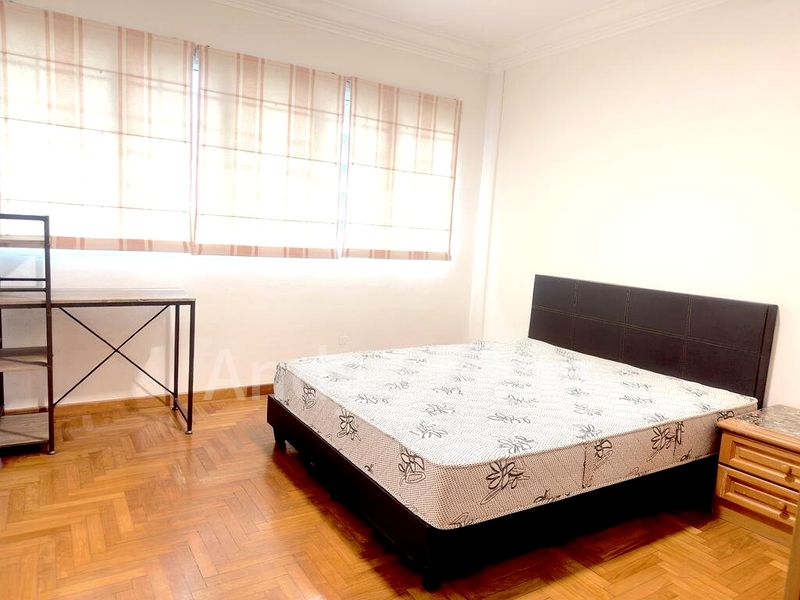 Executive HDB for Rent in  563 Hougang Street 51 - Image 8