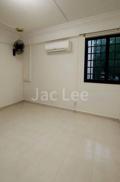 4 Room (4NG) HDB for Sale in  530 Bedok North Street 3 - Image 4