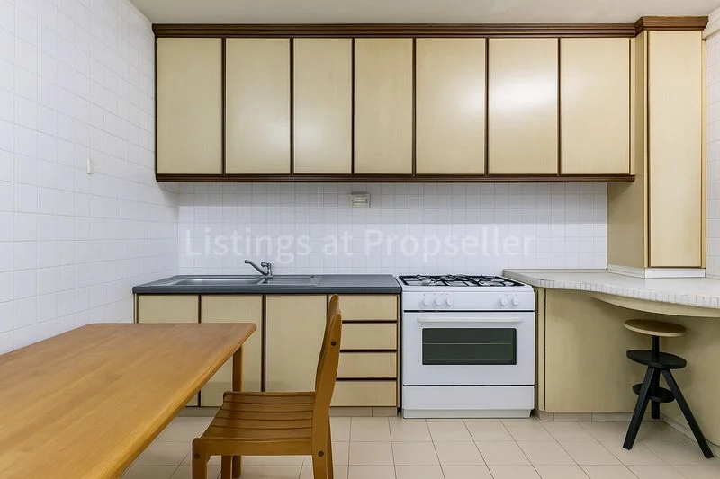 4 Room (4A) HDB for Sale in 357 Yishun Ring Road - Image 4