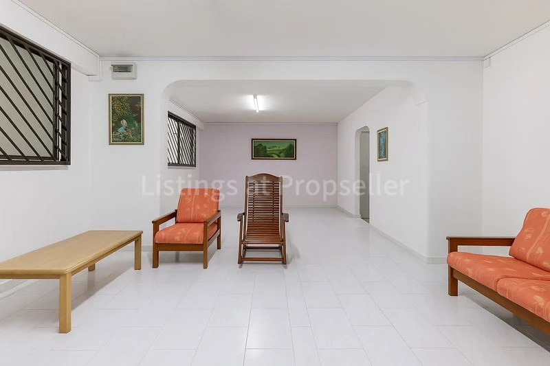 4 Room (4A) HDB for Sale in 357 Yishun Ring Road - Image 3