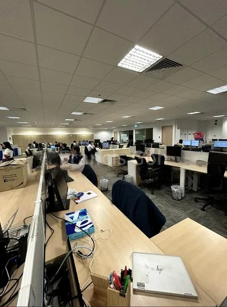 Office for Rent: The Metropolis - Image 4