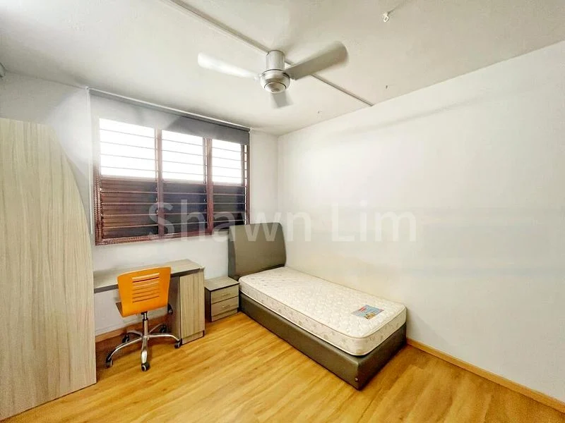 4 Room (4I) HDB for Rent in  327 Ubi Avenue 1 - Image 10