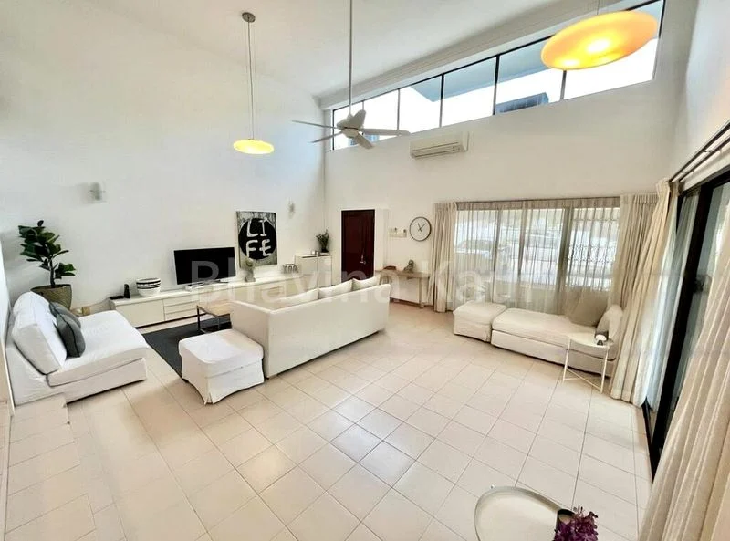 4 Bed Semi-Detached House (Landed) for Rent in  Regent Villas - Image 1