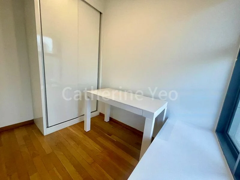 2 Bed Apartment (Condo) for Sale in  The Aristo @ Amber - Image 8