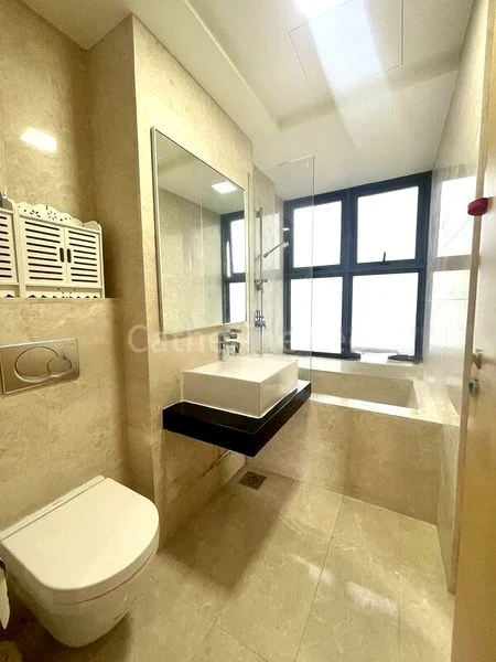 2 Bed Apartment (Condo) for Sale in  The Aristo @ Amber - Image 9