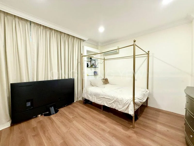 5 Bed Bungalow (Landed) for Rent in  Goldhill Plaza - Image 4