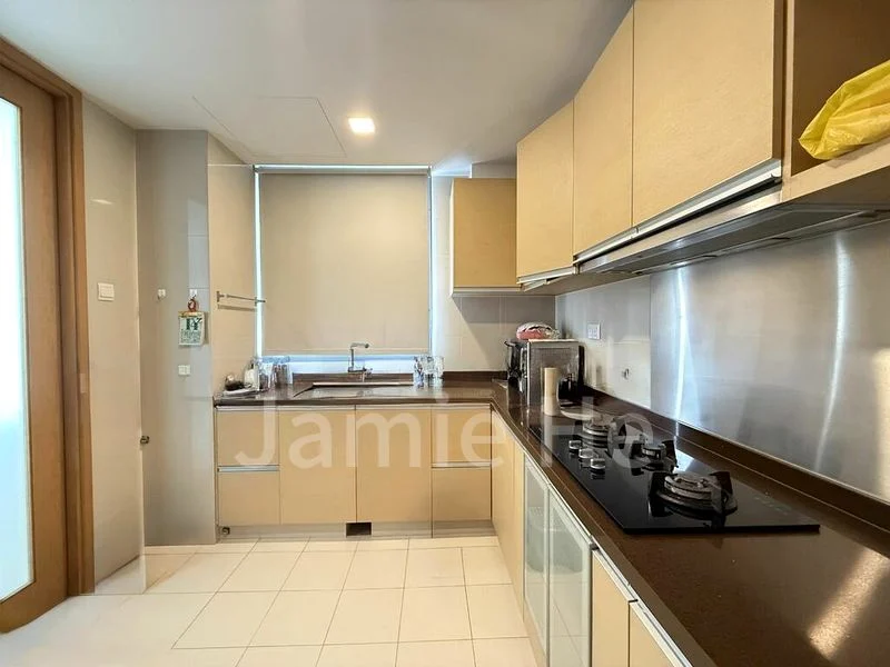 3 Bed Apartment (Condo) for Rent in  The Beacon - Image 5