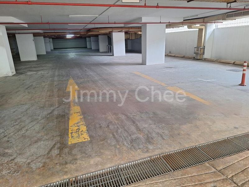 Light Industrial (B1) for Rent: 6m High, Standalone Building Featuring Loading Bays in Tai Seng - Image 5