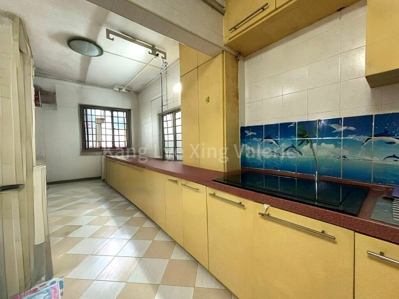 5 Room (5I) HDB for Sale in  265 Toh Guan Road - Image 6