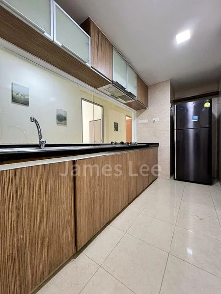 Common Room (Condo) for Rent in  The Lakeshore - Image 6