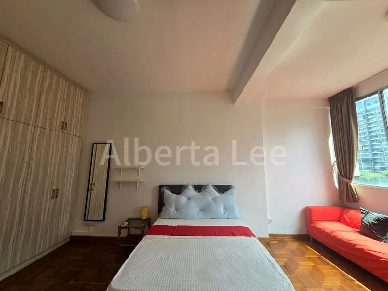 Common Room (Condo) for Rent in Elizabeth Tower - Image 3