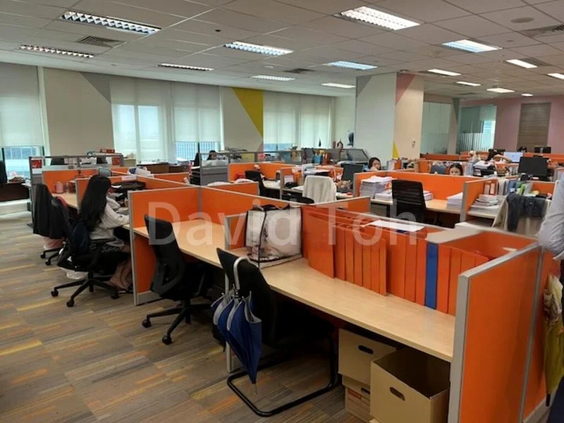 Office for Rent: Beautifully Fitted-Out Office, Raffles Place - Image 3