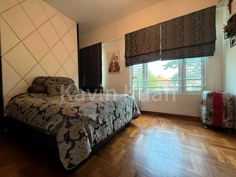 2 Bed Condo for Sale in  Sunrise Gardens - Image 5