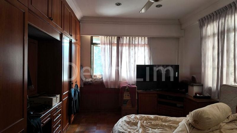 5 Bed Corner Terrace (Landed) for Sale in  Alkaff Oasis - Image 15