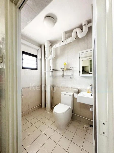 5 Room (5I) HDB for Rent in  636 Jurong West Street 65 - Image 4