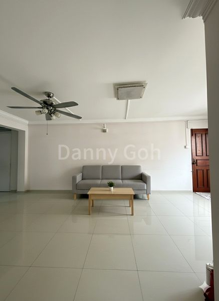 Common Room (HDB) for Rent in  478 Jurong West Street 41 - Image 2
