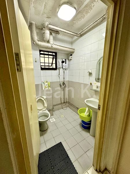 4 Room (4A) HDB for Sale in  683A Woodlands Drive 62 - Image 2