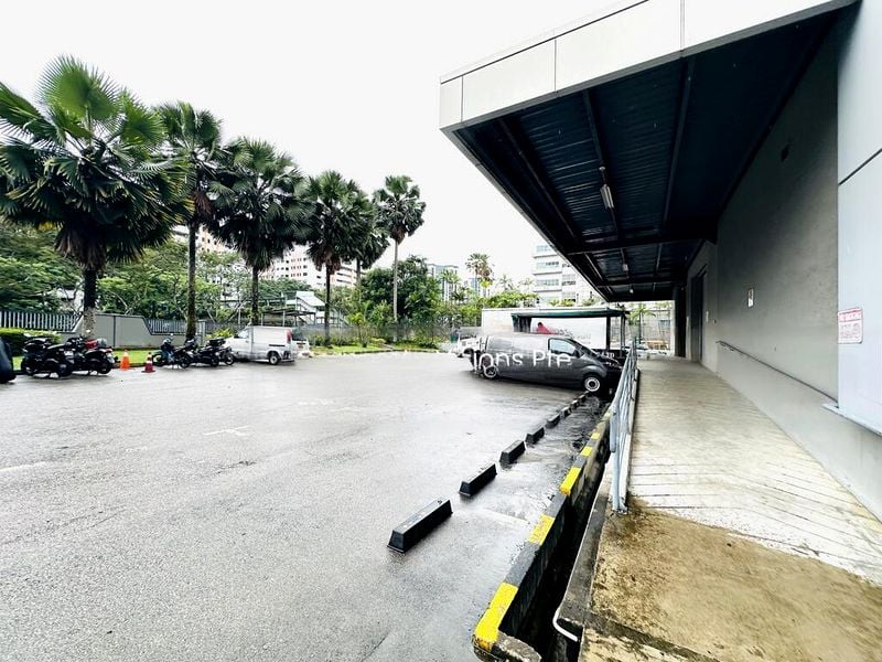 Light Industrial (B1) for Rent: ANG MO KIO PRODUCTION STORAGE SPACE: Clean & Bright : Suits Many Operations - Image 7