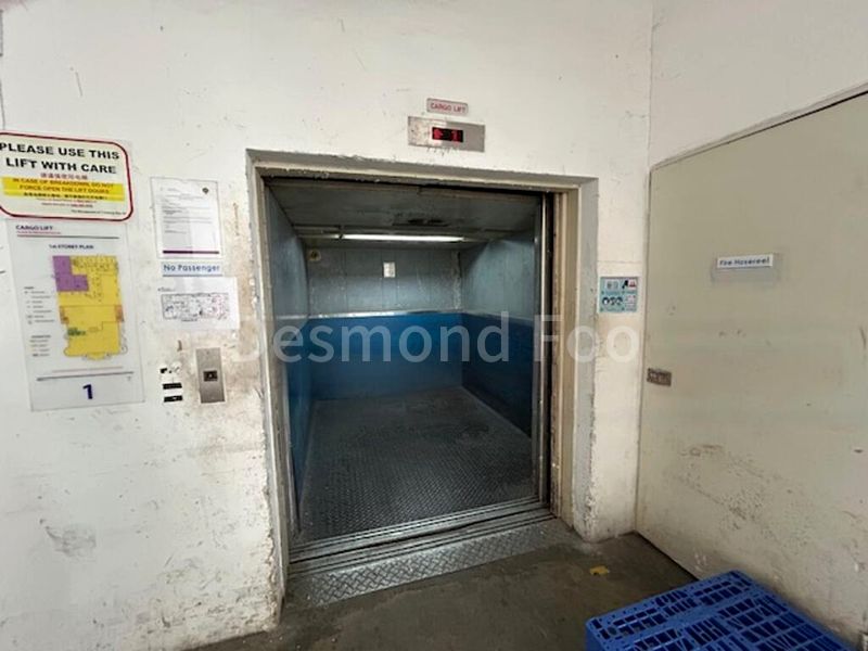 Factory / Workshop (B2) for Rent: Entire B2 Floor, Clean, on Macpherson - Image 5