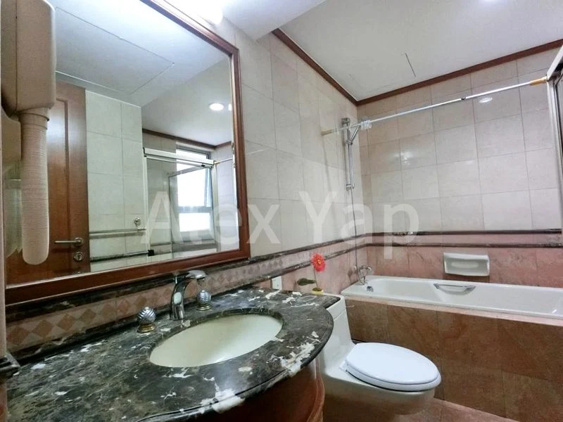 2 Bed Condo for Sale in  The Bayshore - Image 8