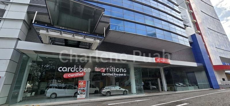 Light Industrial (B1) for Rent: Car Showroom @ Toa Payoh - Image 1