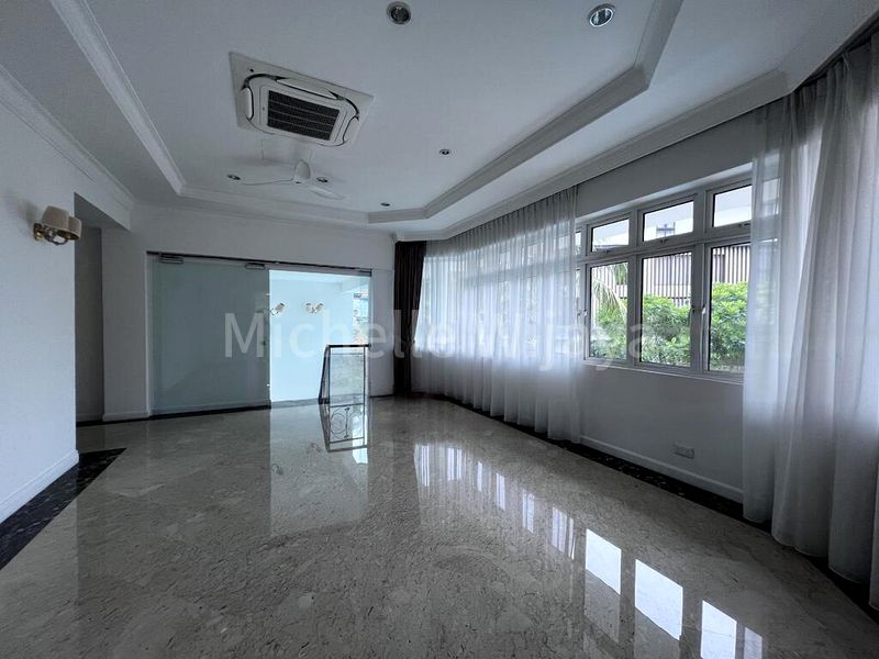 6 Bed Bungalow (Landed) for Rent in  Peirce Road - Image 6