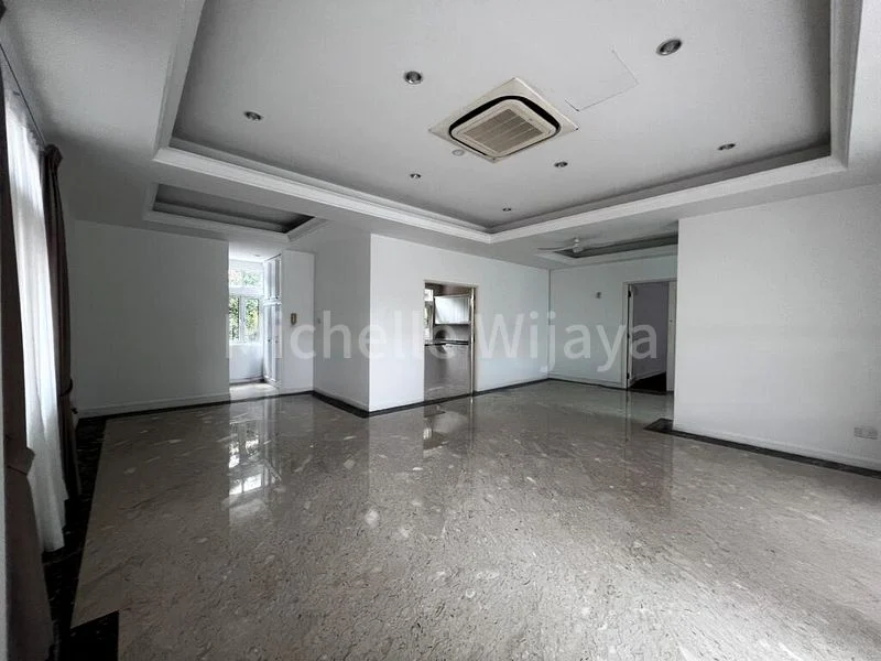 6 Bed Bungalow (Landed) for Rent in  Peirce Road - Image 5