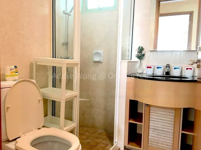 Common Room (Condo) for Rent in  Stirling Road - Image 5